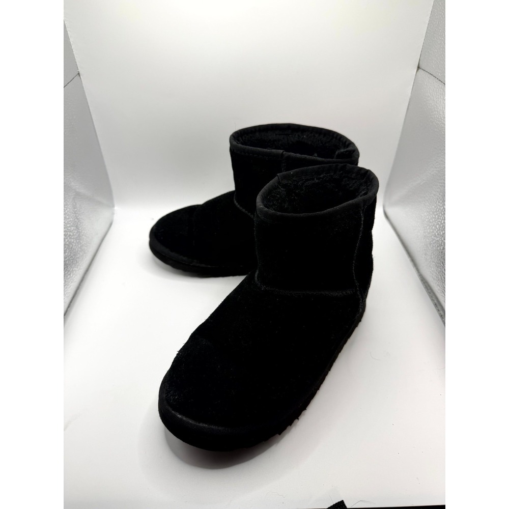 UGG Classic Womens 5 Black Suede Sheepskin Round Toe Pull On Winter Snow Boot